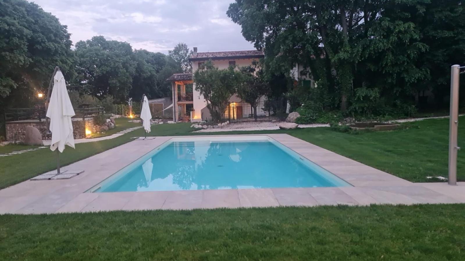 Hotel Casa Dei Colli Monzambano Esterno foto